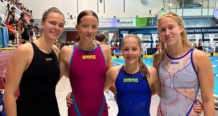 _4x weiblich SCW_Badeanzug.jpeg