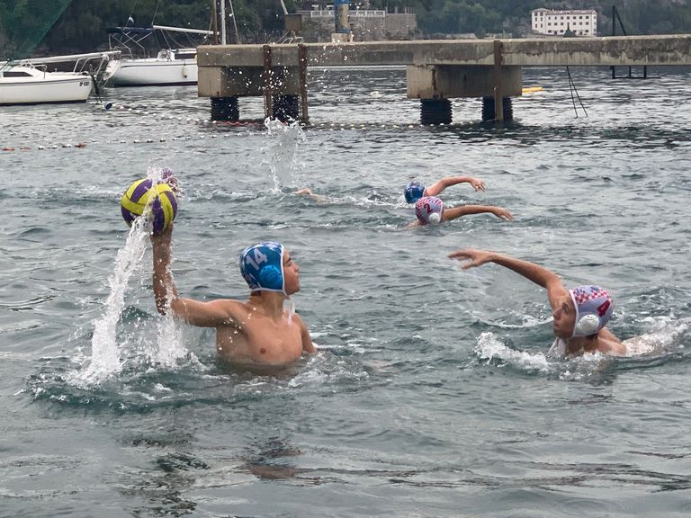 Im Wasser (2).jpg