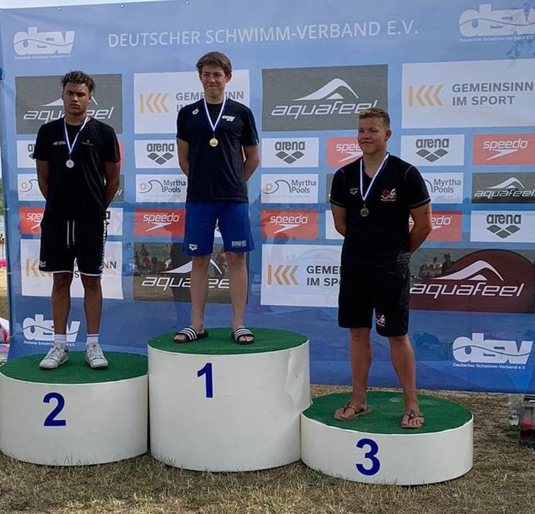 2023.06.22 DM Freiwasser David Kuhn Gold 7,5km Jugend.jpg