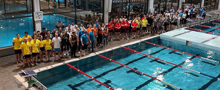 teilnehmende Mannschaften.jpeg