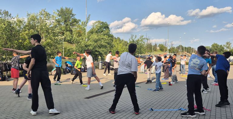 Outdoor Warmup.jpeg