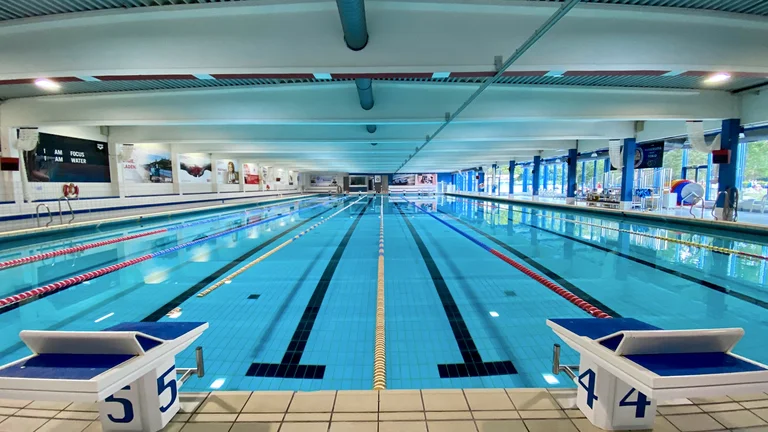 2024.01.20 BM LS Würzburg_Schwimmhalle.jpg